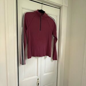 Abercrombie & Fitch women’s half zip ribbed shirt with striped arm size Large